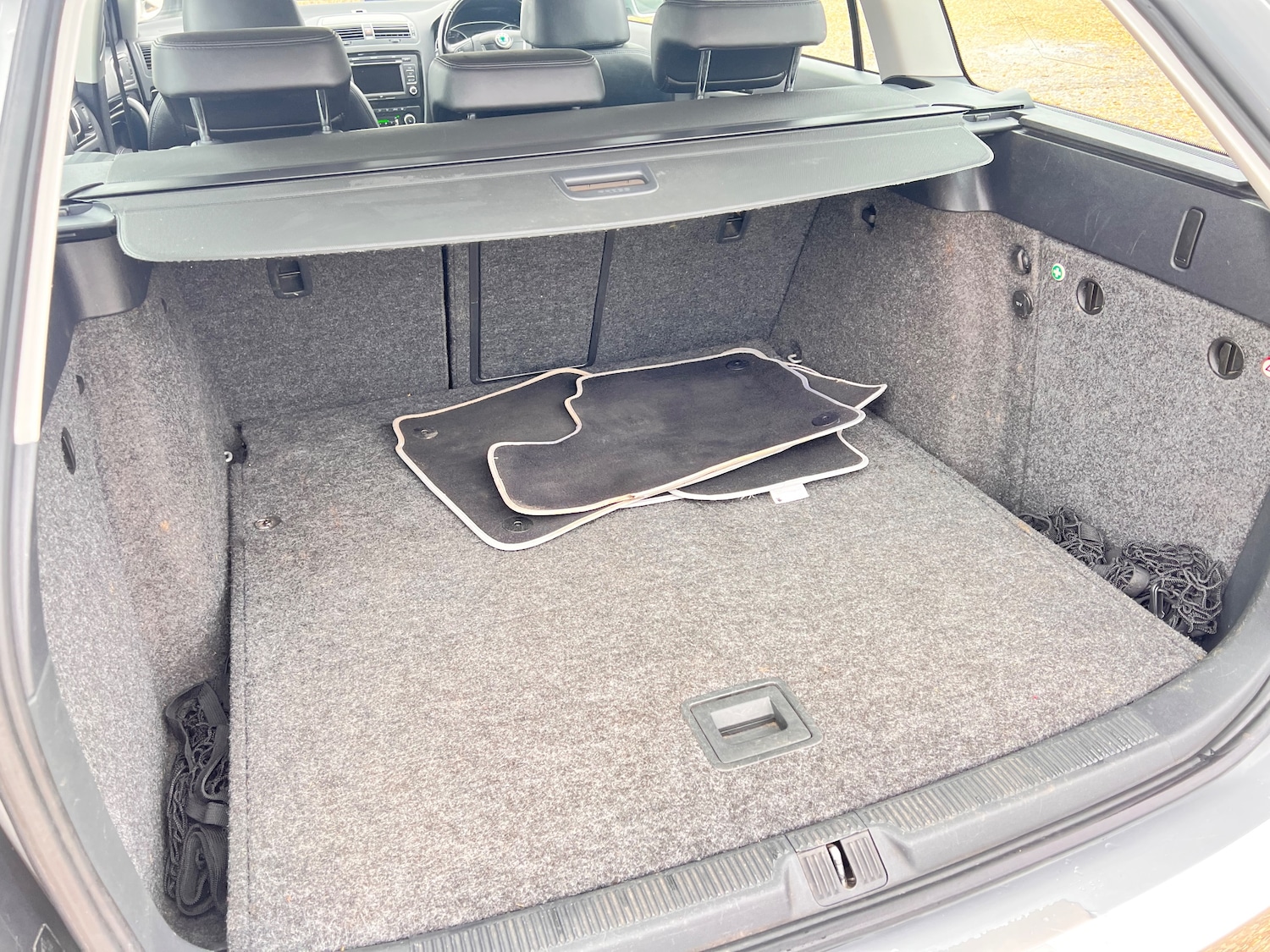 Used Skoda Octavia 2011 for sale - 77394227: Photo 12