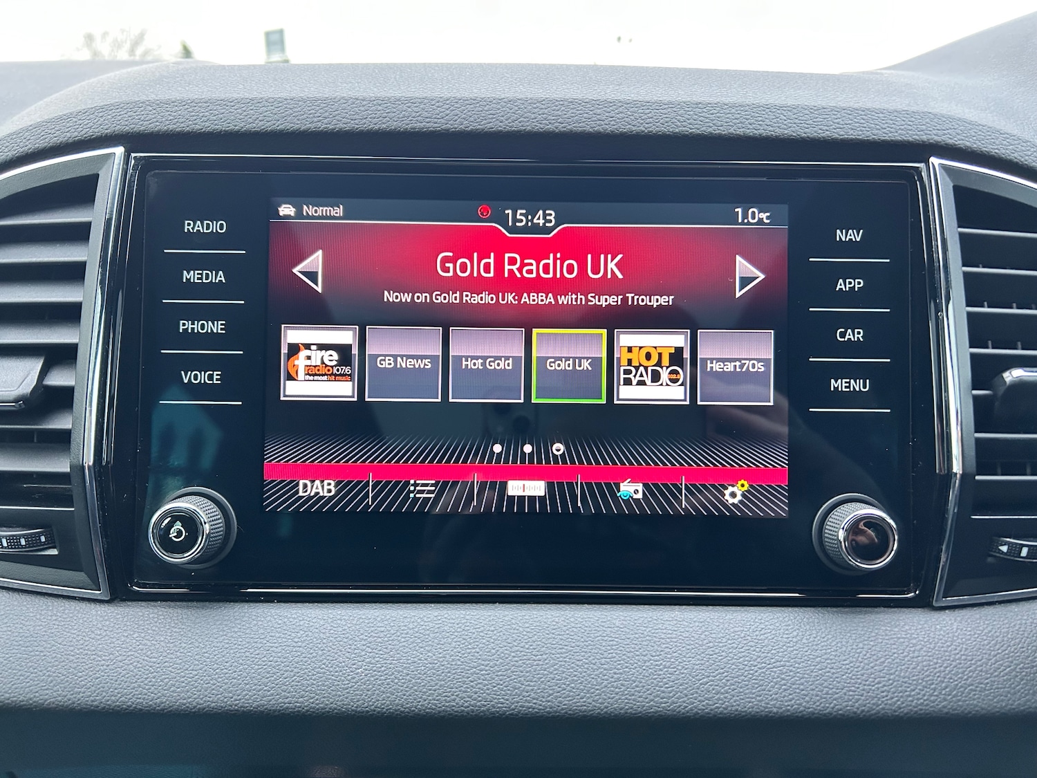 Used Skoda Karoq 2020 for sale - 76706683: Photo 17