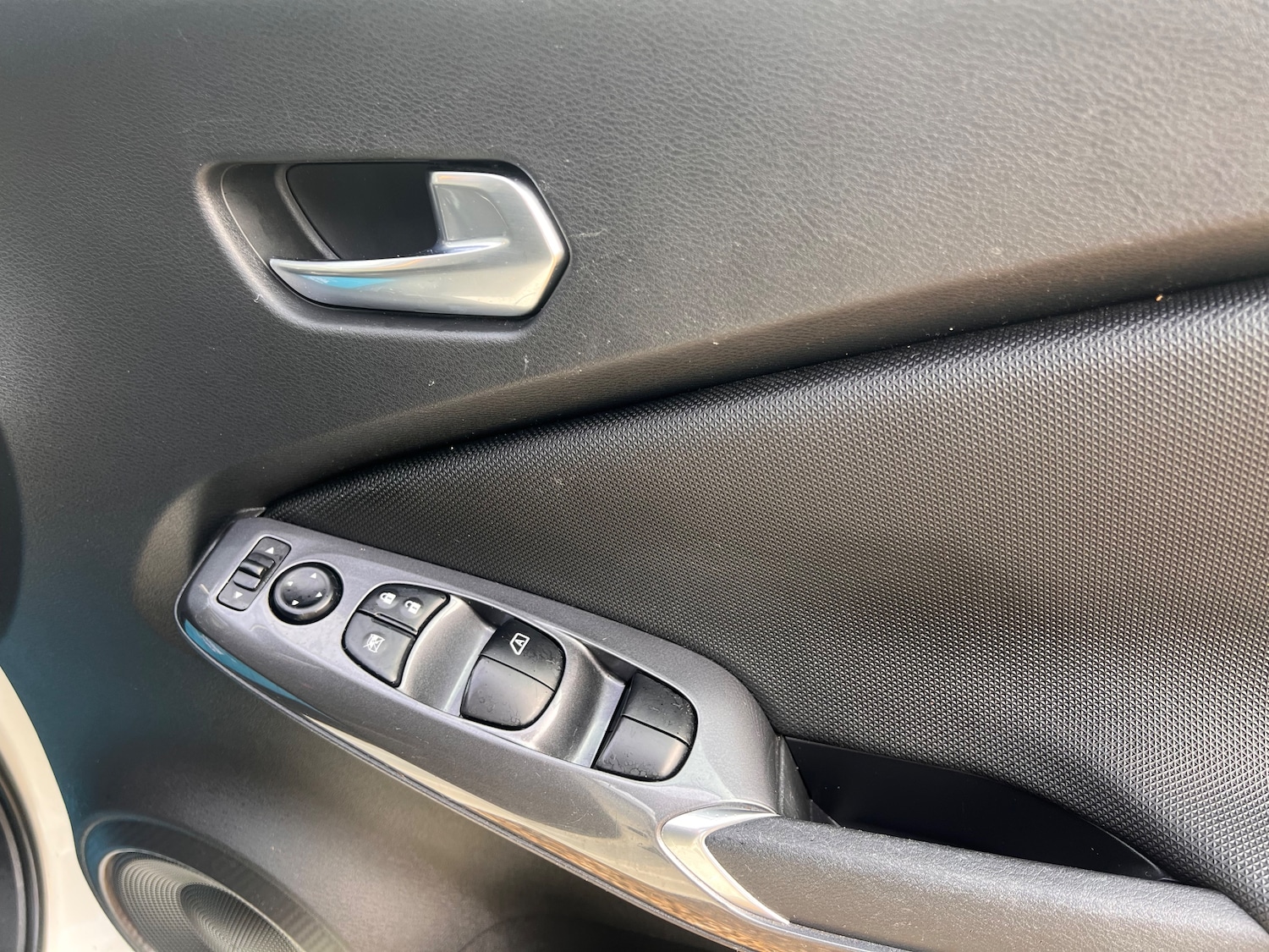 Used Nissan Juke 2023 for sale - 76404850: Photo 21