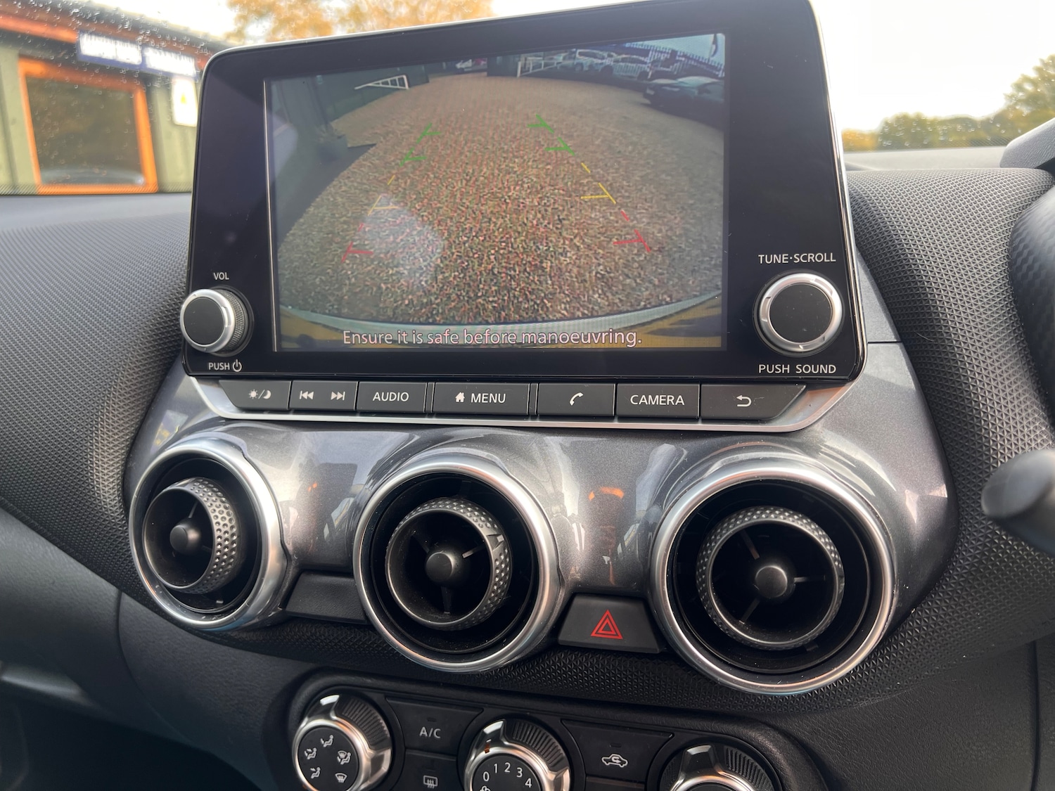 Used Nissan Juke 2023 for sale - 76404850: Photo 24