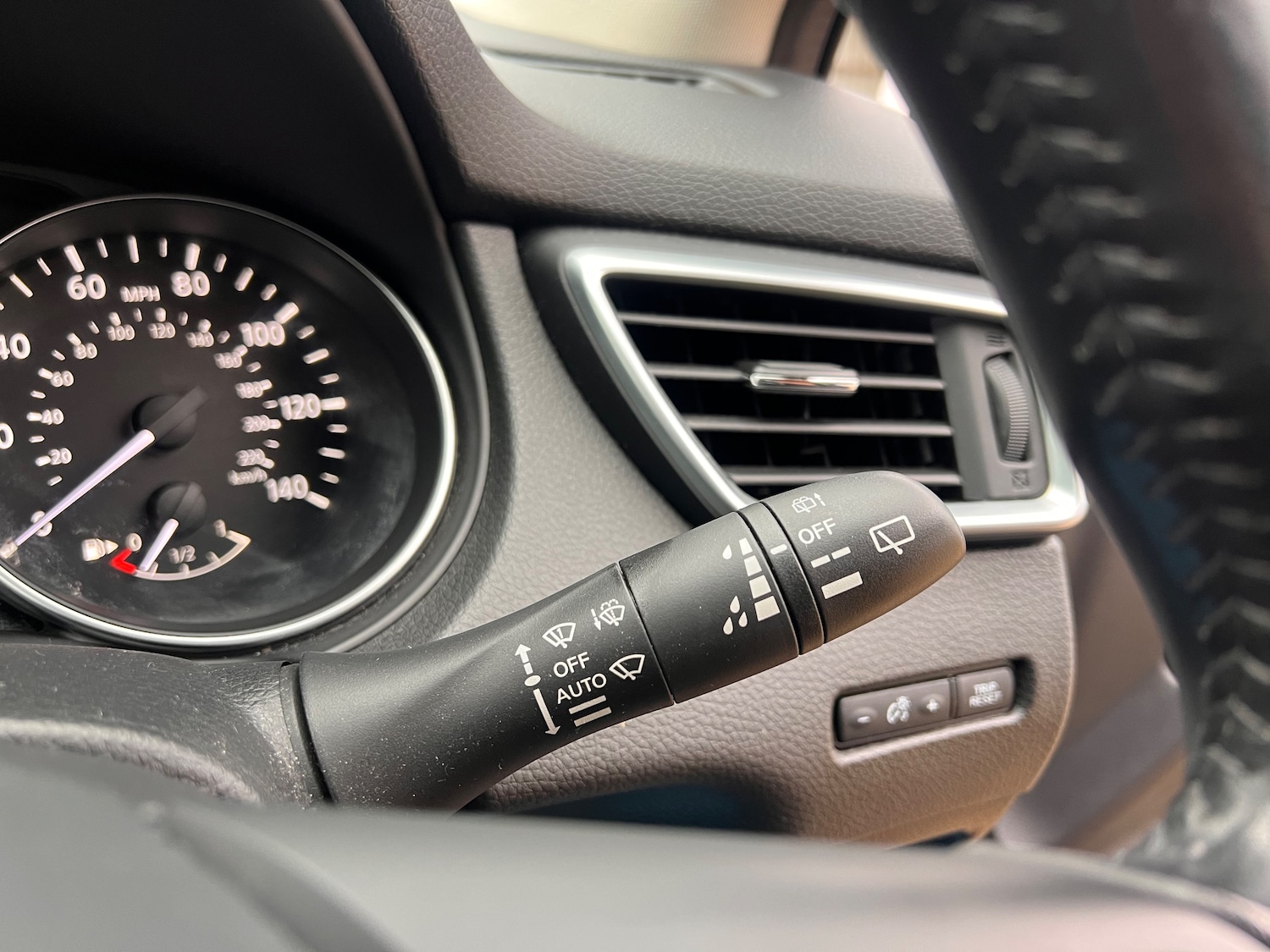 Used Nissan Qashqai 2017 for sale - 76480831: Photo 19