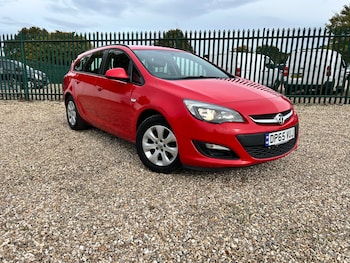 Used Vauxhall Astra 2015 for sale - 76404877: Photo