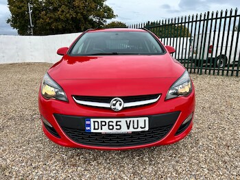 Used Vauxhall Astra 2015 for sale - 76404877: Photo