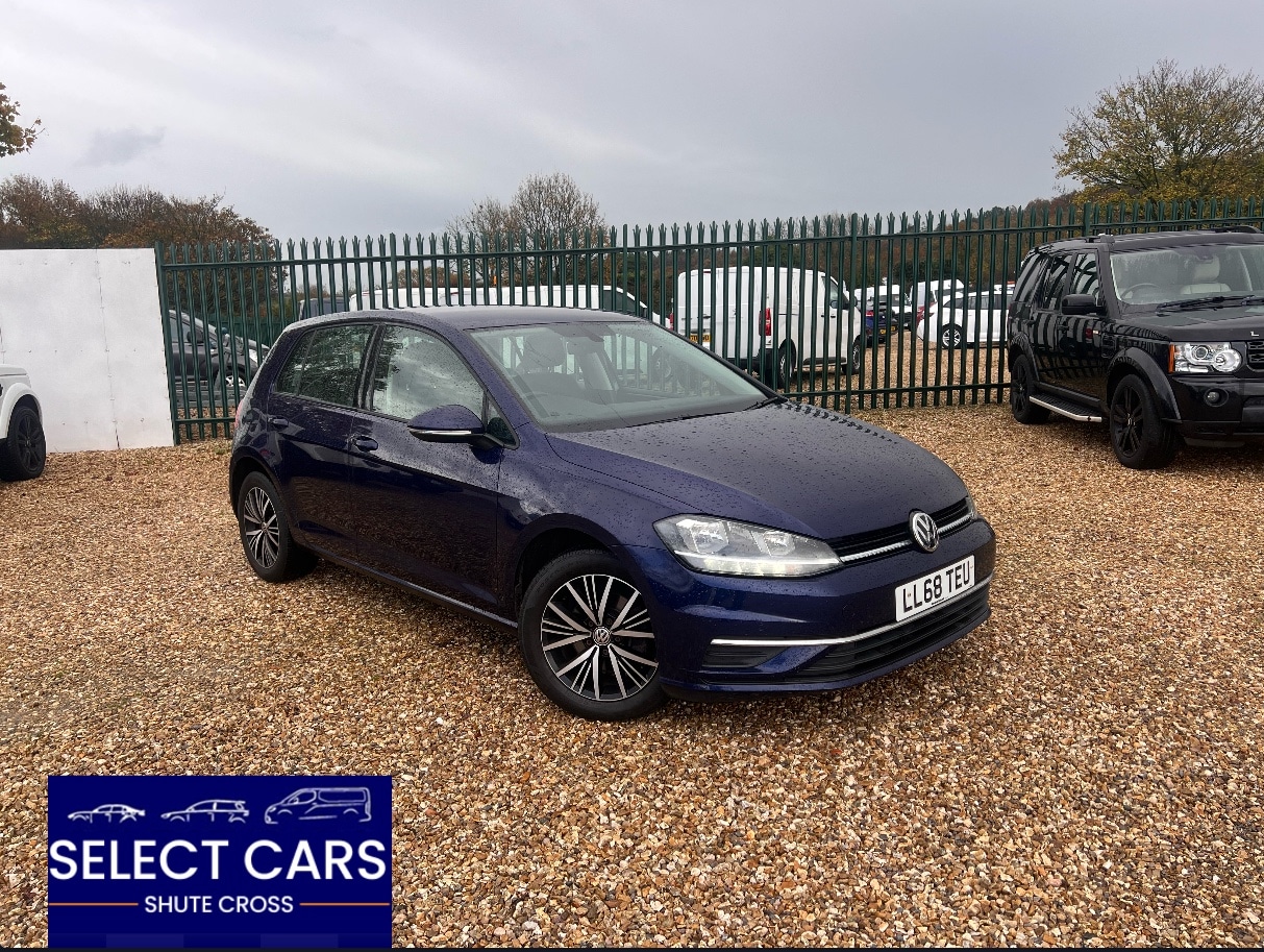Used Volkswagen Golf 2018 for sale - 76531490: Photo 1