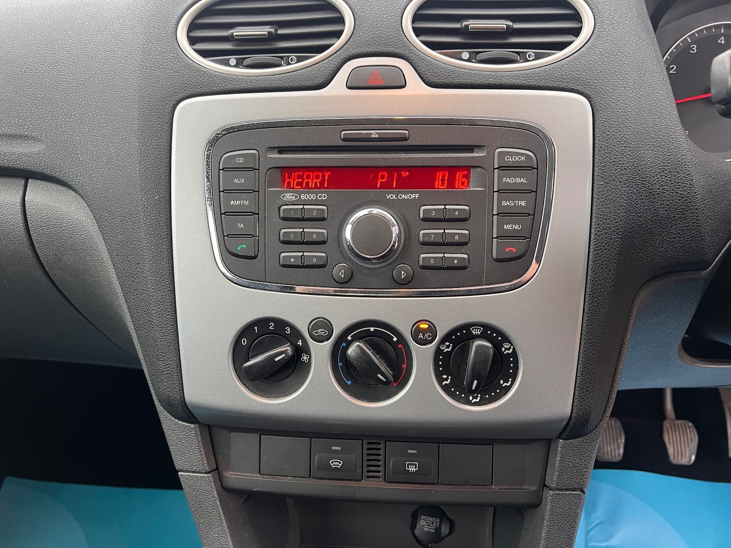 Used Ford Focus 2007 for sale - 76461965: Photo 16