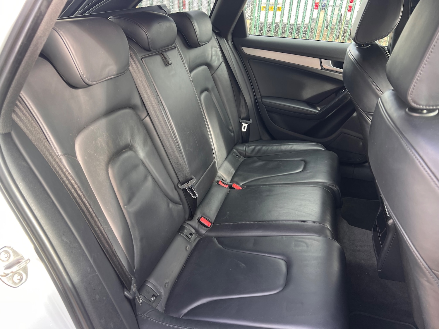 Used Audi A4 2015 for sale - 76404873: Photo 21