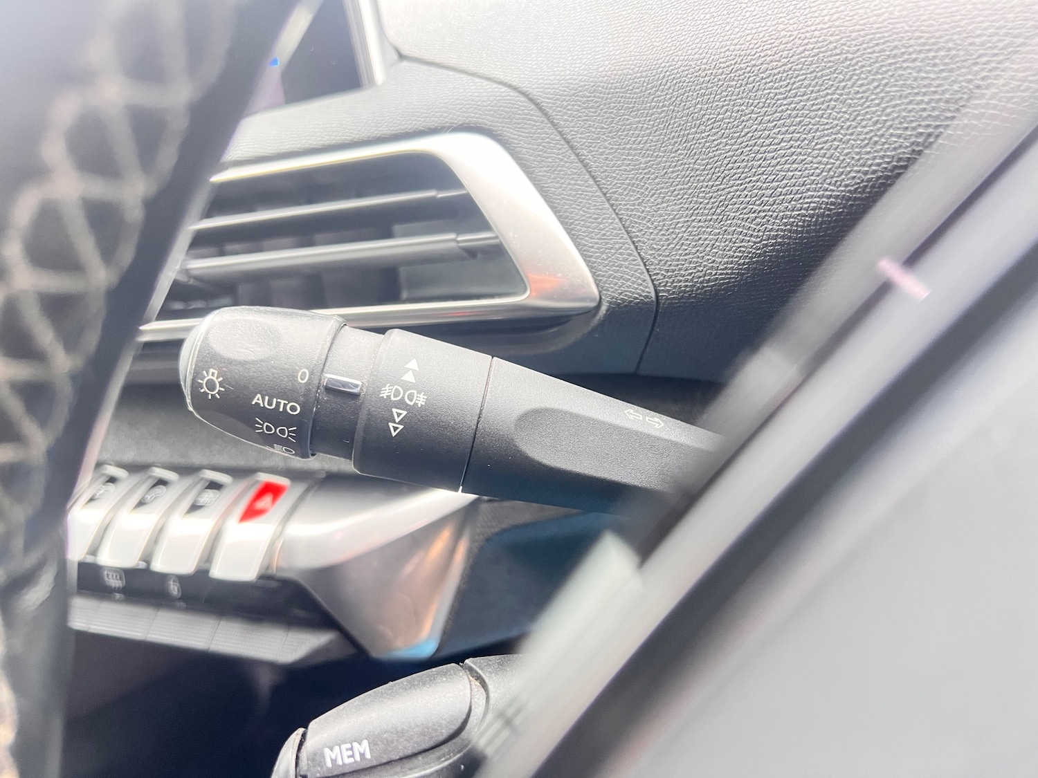 Used Peugeot 3008 2019 for sale - 77327285: Photo 20