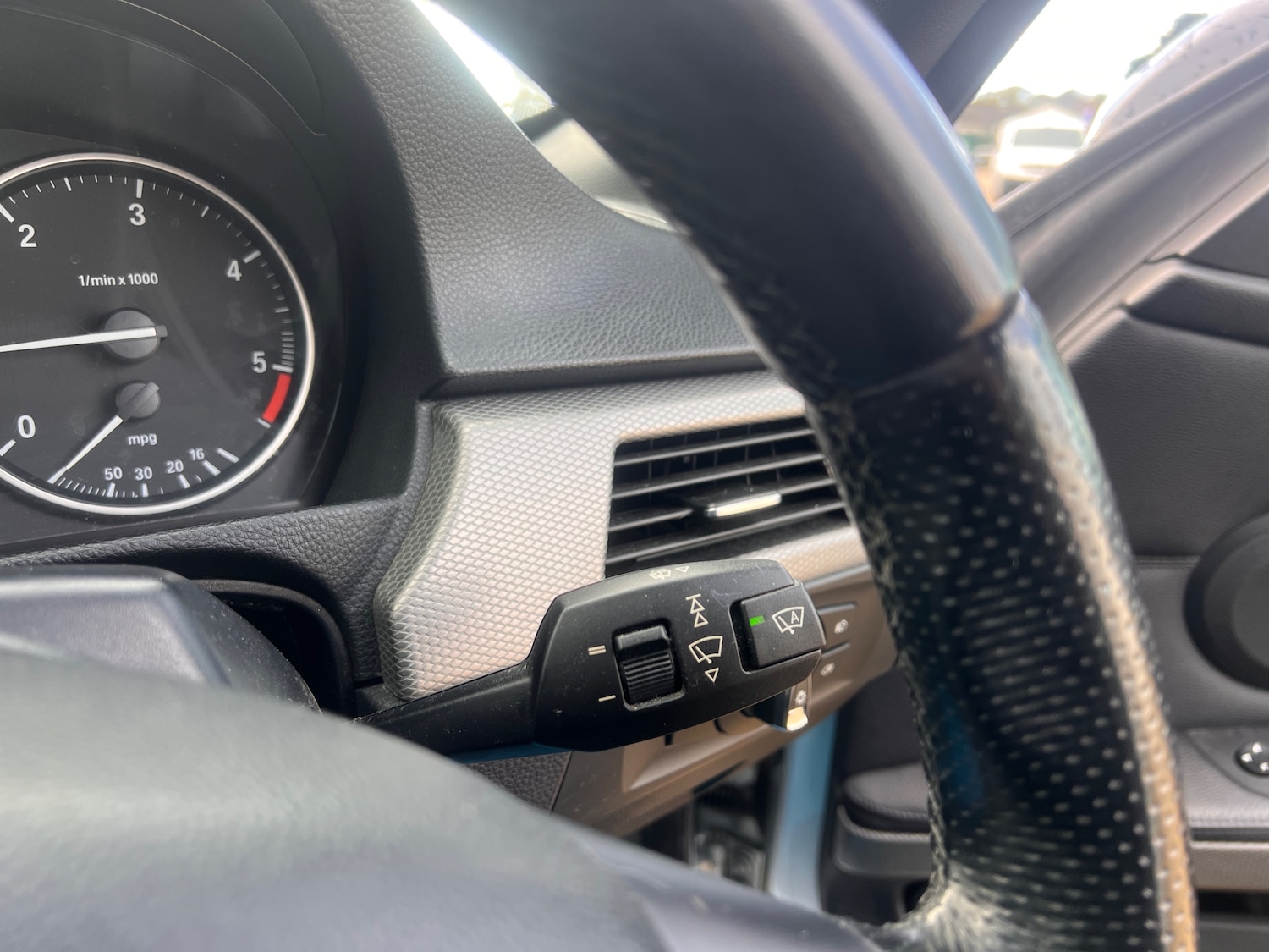 Used BMW 3 Series 2012 for sale - 76531491: Photo 15