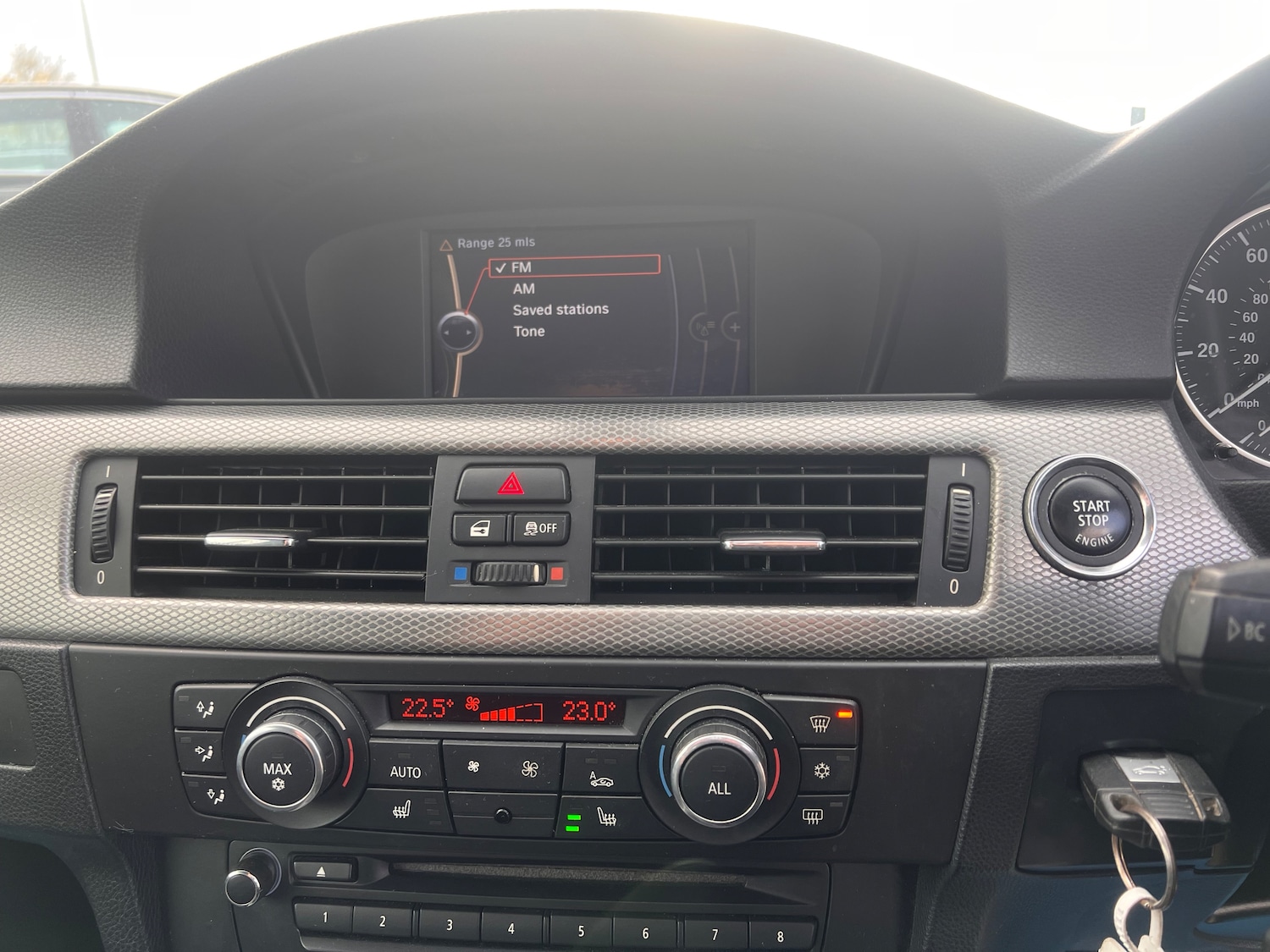 Used BMW 3 Series 2012 for sale - 76531491: Photo 23