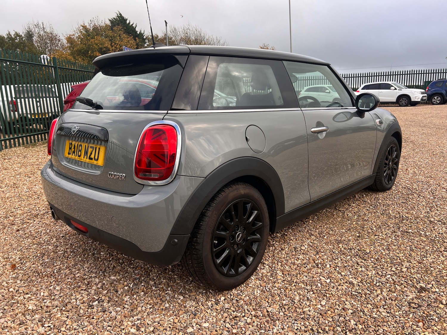 Used MINI Hatch 2018 for sale - 76429534: Photo 11