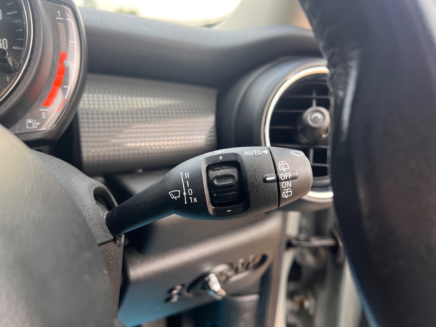 Used MINI Hatch 2018 for sale - 76429534: Photo 25