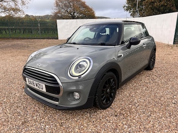 Used MINI Hatch 2018 for sale - 76429534: Photo