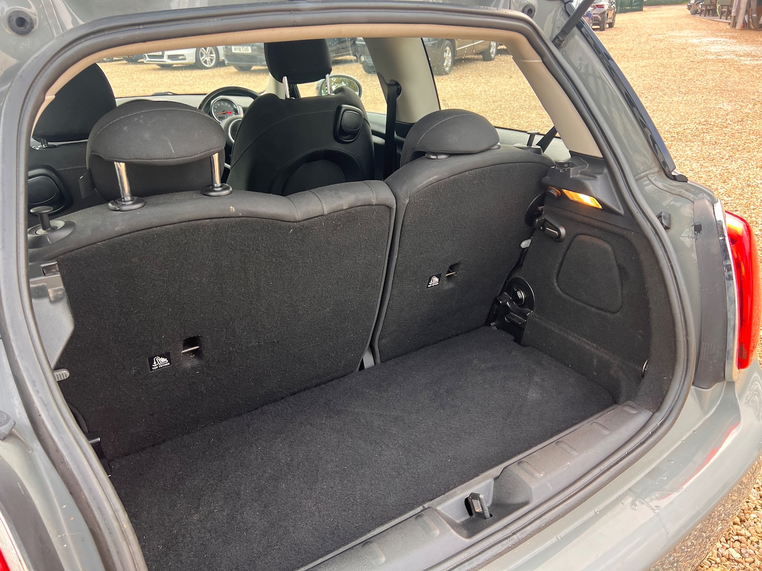 Used MINI Hatch 2018 for sale - 76429534: Photo 9