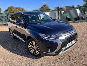Used Mitsubishi Outlander 2019 for sale - 76404881: Photo
