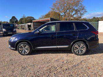 Used Mitsubishi Outlander 2019 for sale - 76404881: Photo