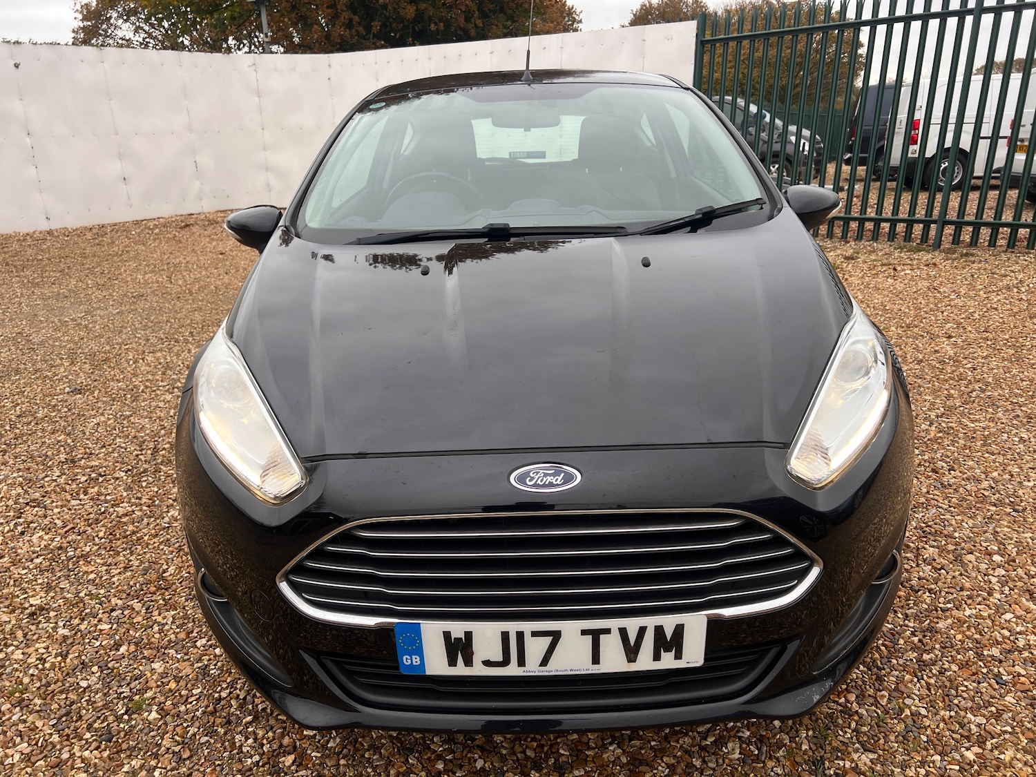 Used Ford Fiesta 2017 for sale - 76477480: Photo 3