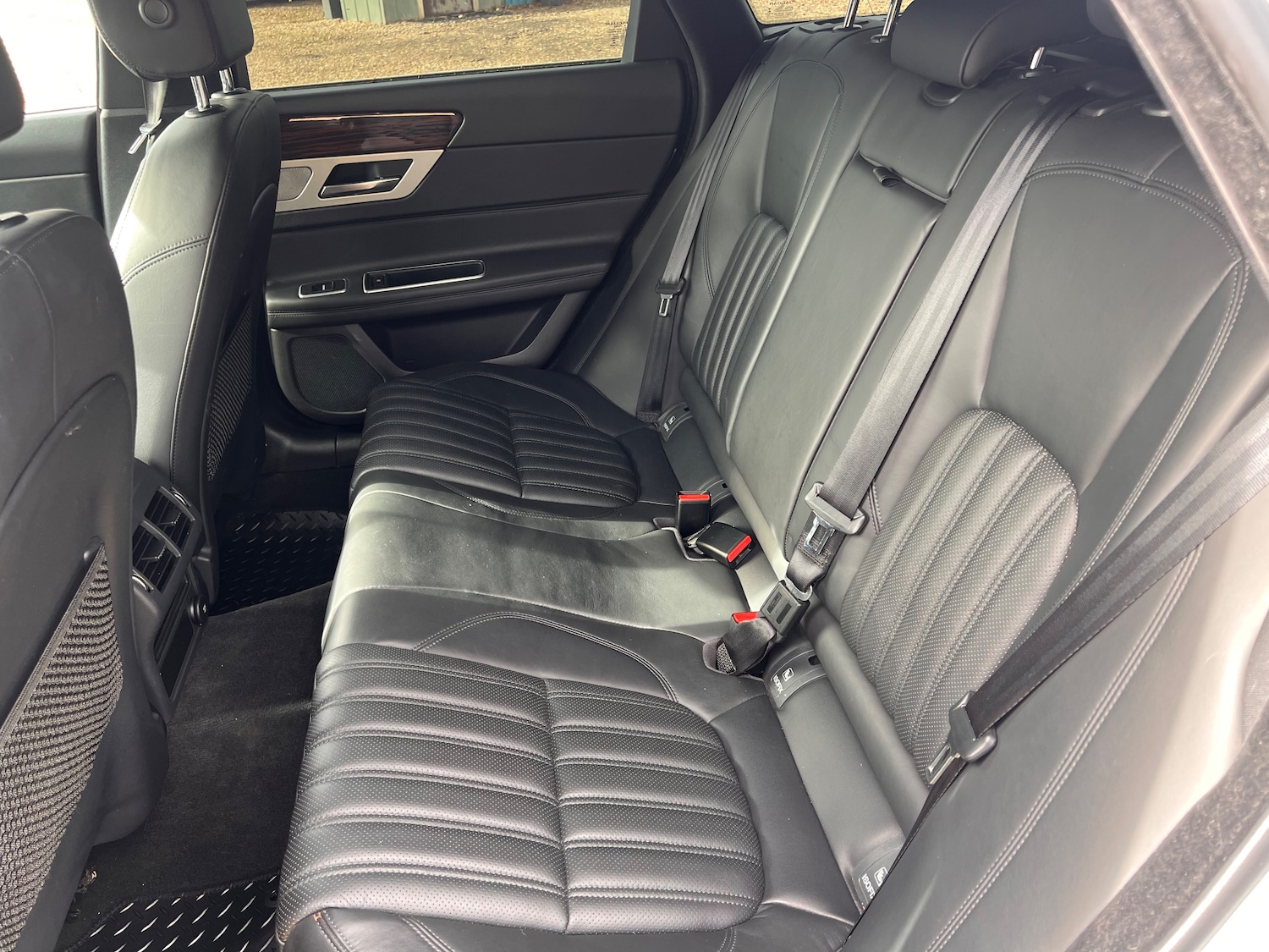 Used Jaguar XF 2018 for sale - 76404861: Photo 33