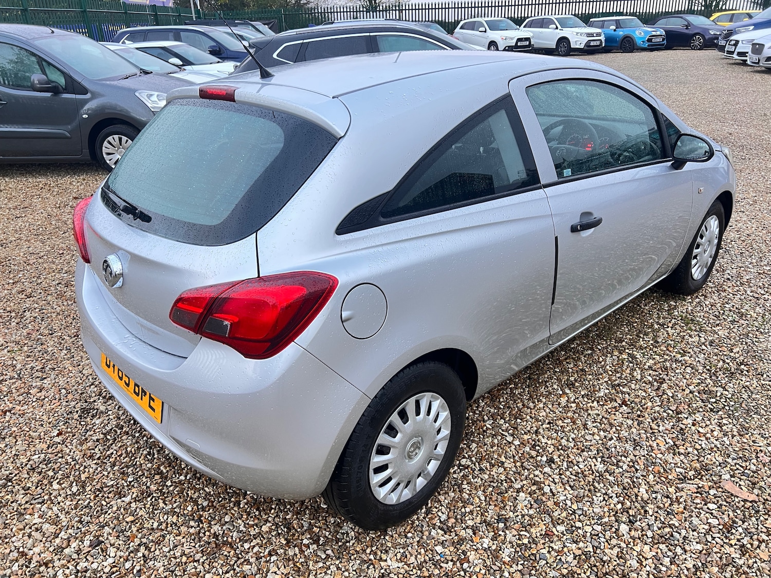 Used Vauxhall Corsa 2015 for sale - 76616890: Photo 8