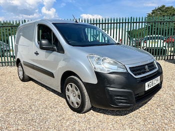 Used Peugeot Partner 2016 for sale - 79234239: Photo