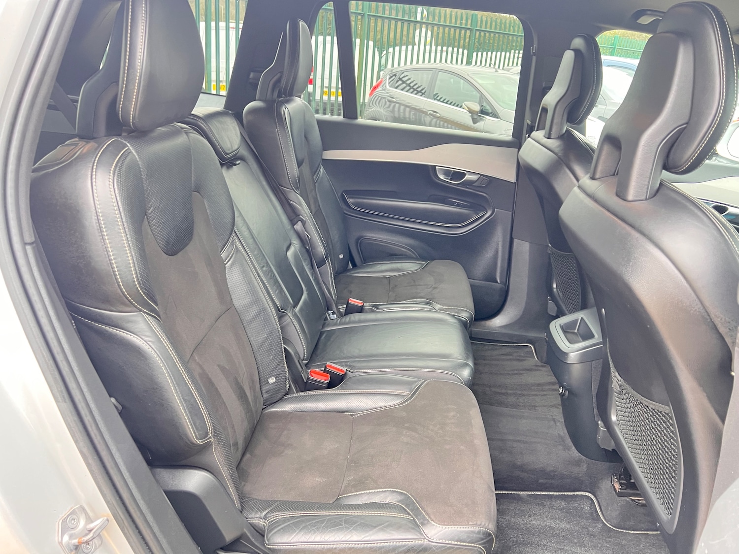 Used Volvo XC90 2017 for sale - 76972973: Photo 29