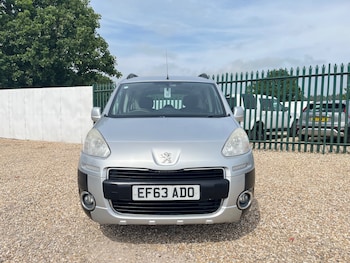 Used Peugeot Partner Tepee 2014 for sale - 78883290: Photo