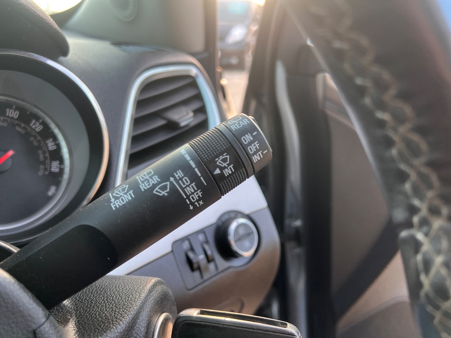 Used Vauxhall Mokka 2015 for sale - 76404870: Photo 19