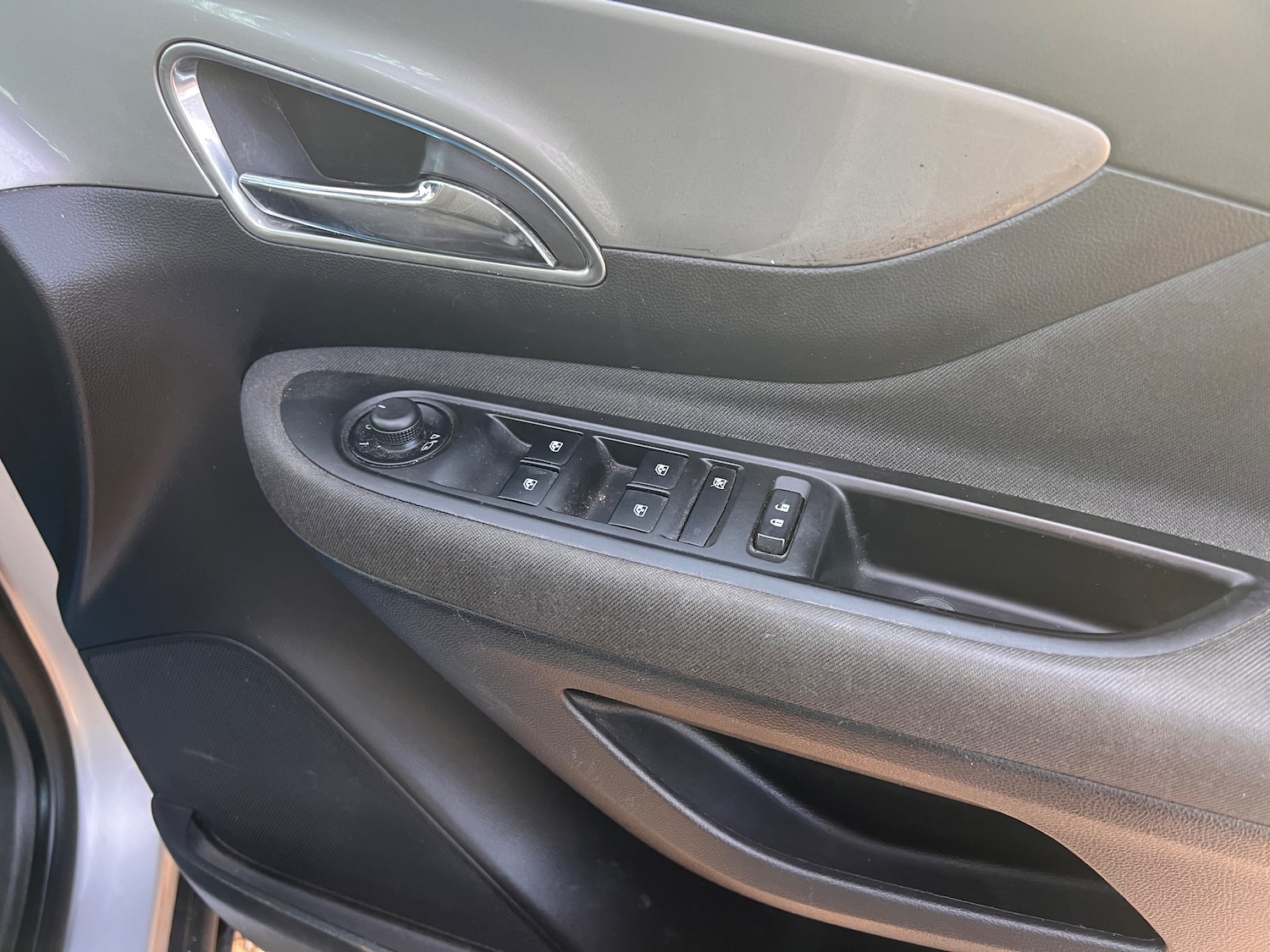 Used Vauxhall Mokka 2015 for sale - 76404870: Photo 29