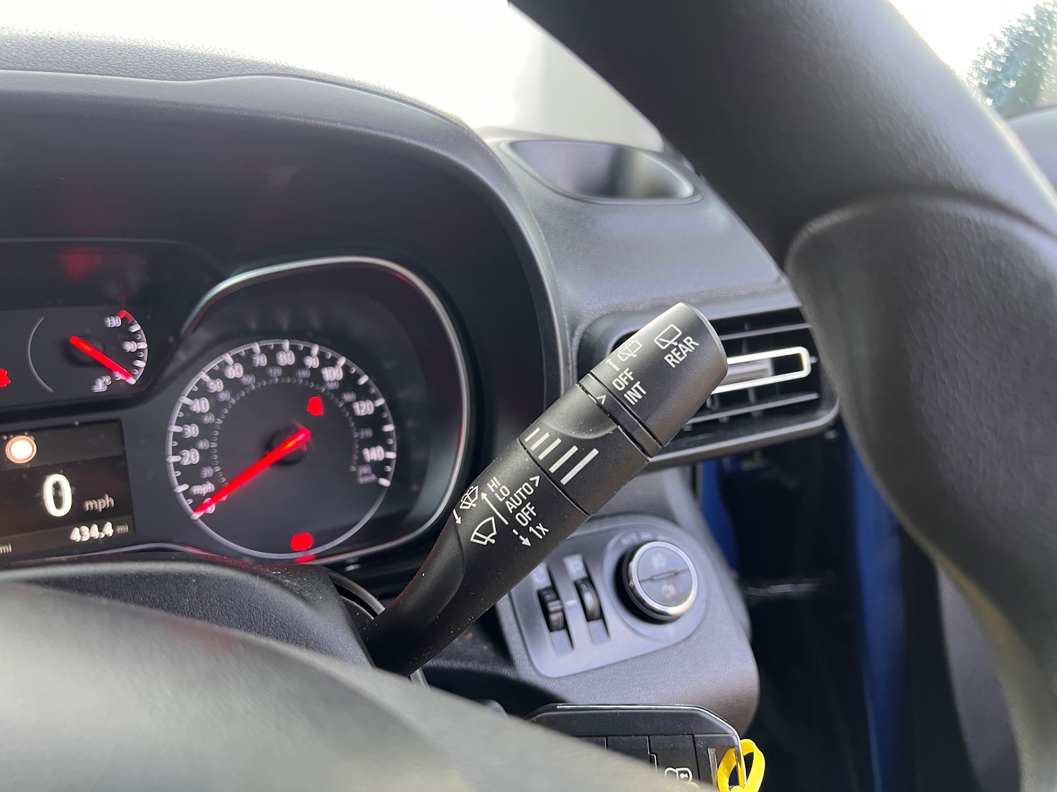 Used Vauxhall Combo Life 2019 for sale - 76404869: Photo 18