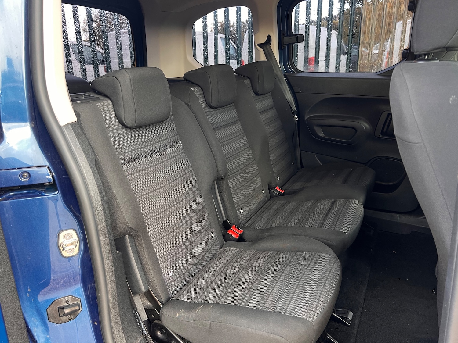 Used Vauxhall Combo Life 2019 for sale - 76404869: Photo 27