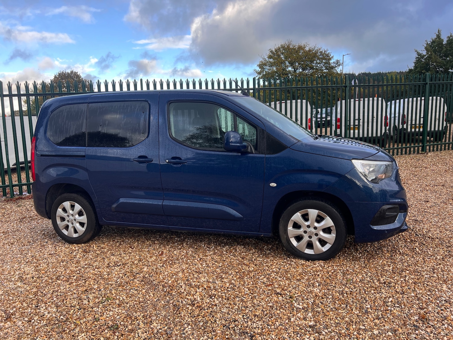Used Vauxhall Combo Life 2019 for sale - 76404869: Photo 9