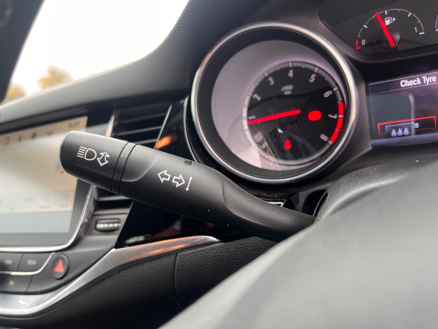 Used Vauxhall Astra 2019 for sale - 76466268: Photo 19