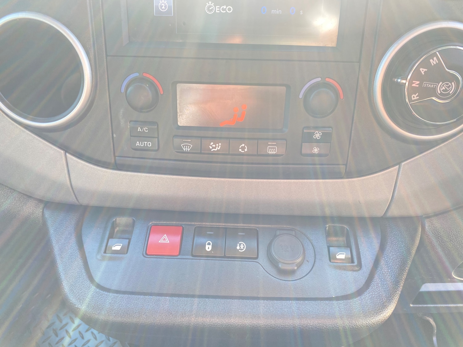 Used Peugeot Partner Tepee 2017 for sale - 78098389: Photo 20