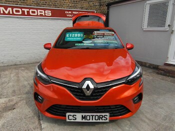 Used Renault Clio 2021 for sale - 75257432: Photo