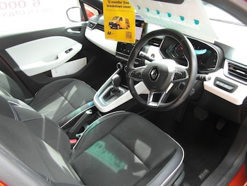 Used Renault Clio 2021 for sale - 75257432: Photo