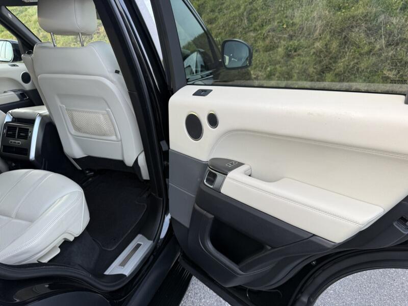 Used Land Rover Range Rover Sport 2017 for sale - 78072129: Photo 45