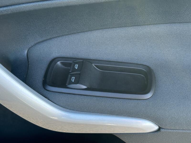 Used Ford Fiesta 2012 for sale - 78073287: Photo 24