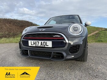 Used MINI Hatch 2017 for sale - 78072780: Photo