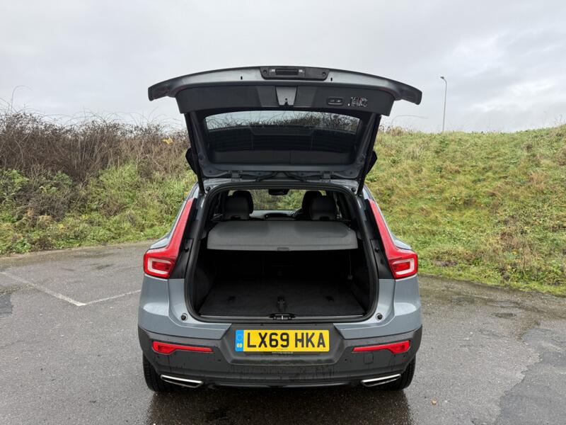 Used Volvo XC40 2019 for sale - 78072519: Photo 44