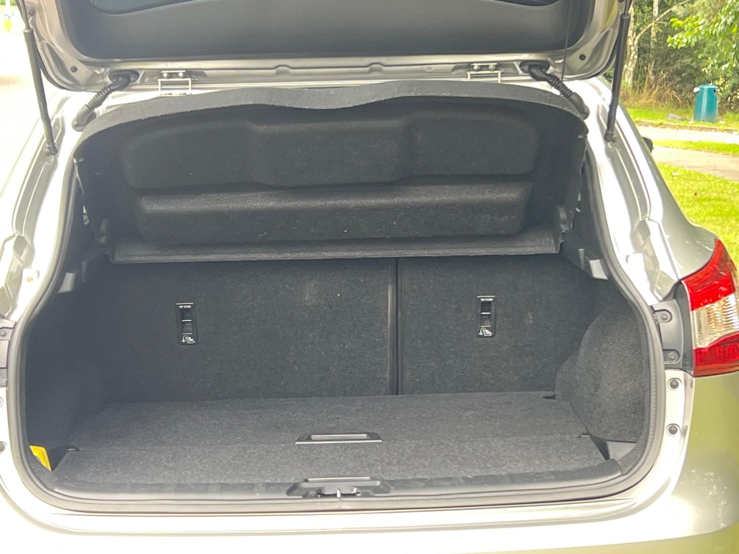Vehicle 49