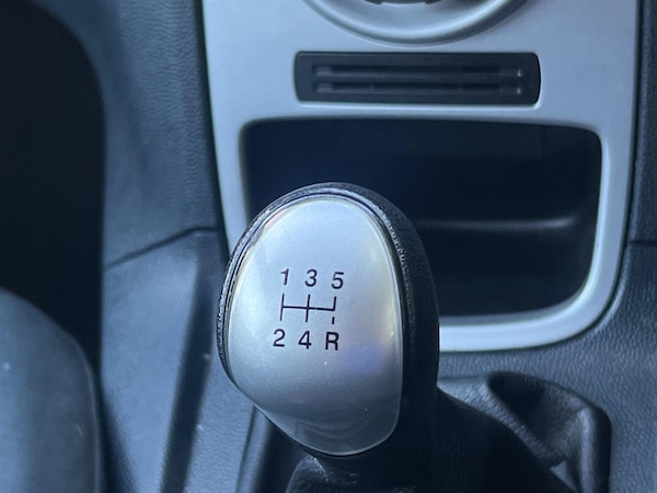 Used Ford Fiesta 2011 for sale - 75225213: Photo 30