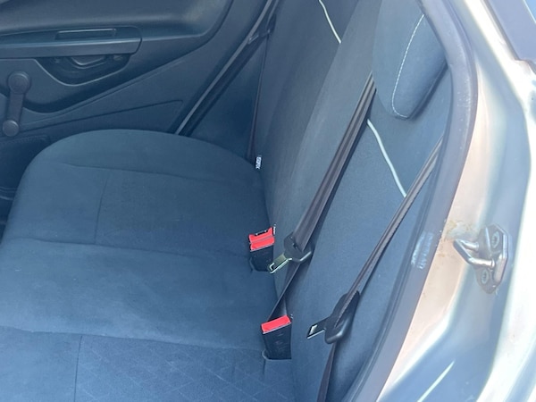 Used Ford Fiesta 2011 for sale - 75225213: Photo 34