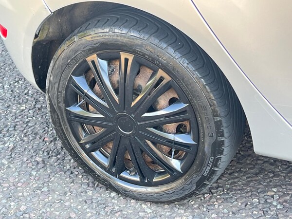Used Ford Fiesta 2011 for sale - 75225213: Photo 52