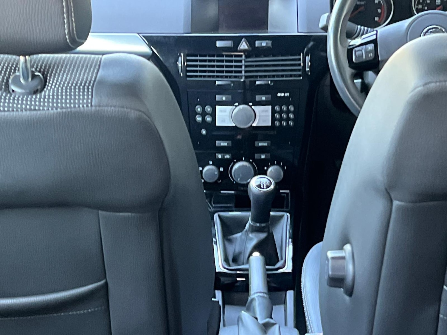 Used Vauxhall Astra 2009 for sale - 76244712: Photo 17