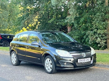 2009 (59) - 1.6i 16V Design [115] 5dr