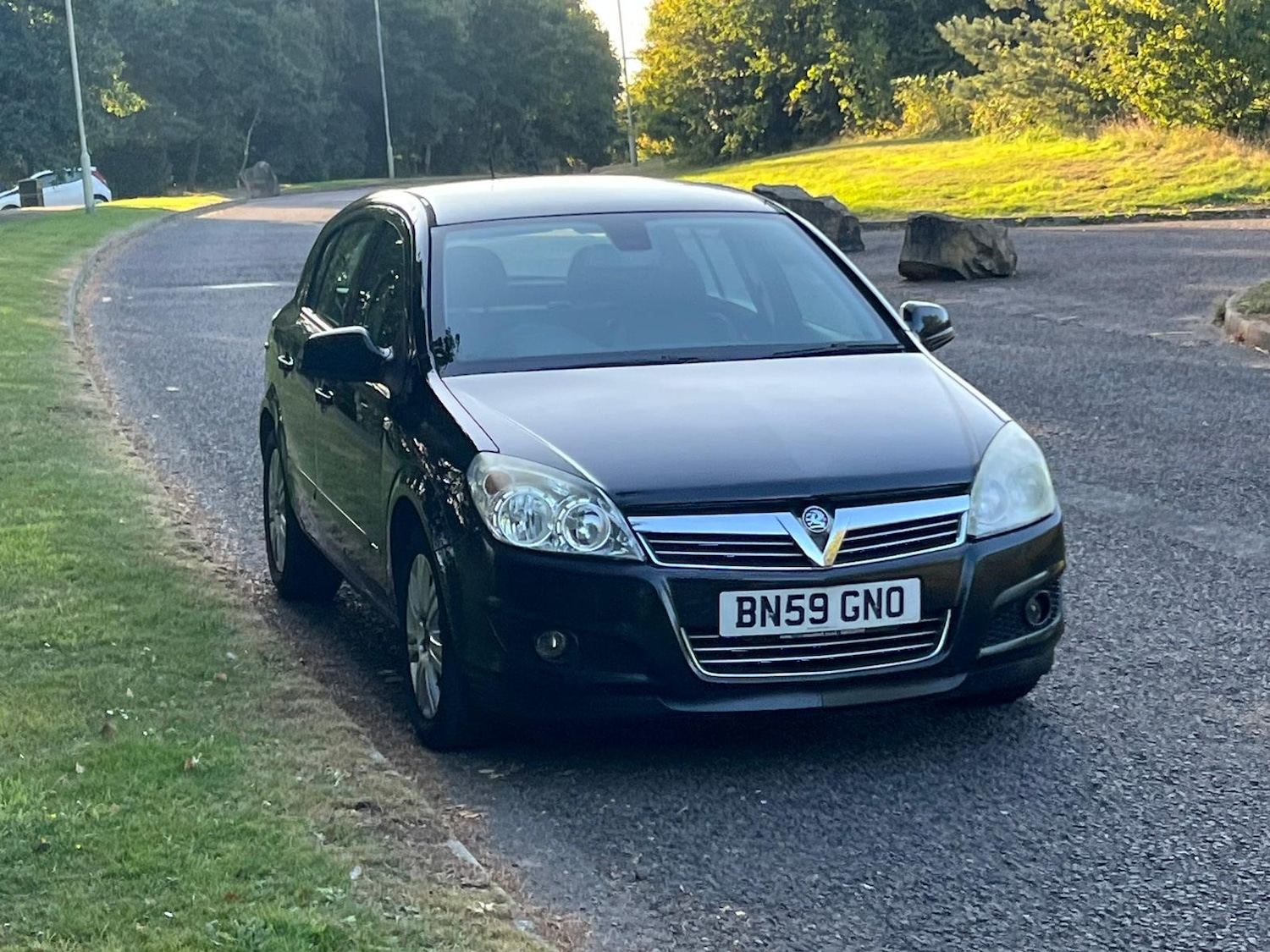 Used Vauxhall Astra 2009 for sale - 76244712: Photo 2