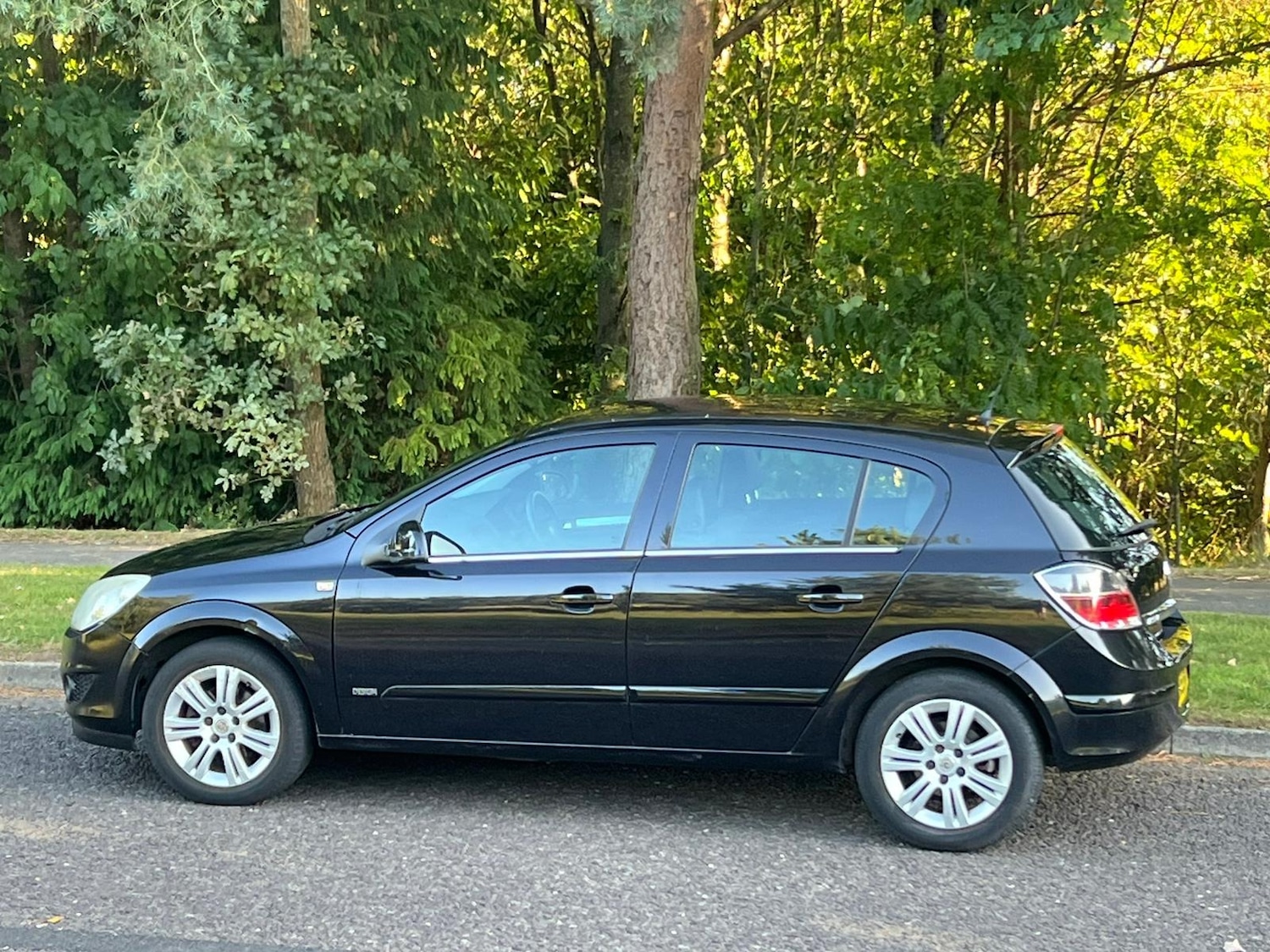 Used Vauxhall Astra 2009 for sale - 76244712: Photo 29