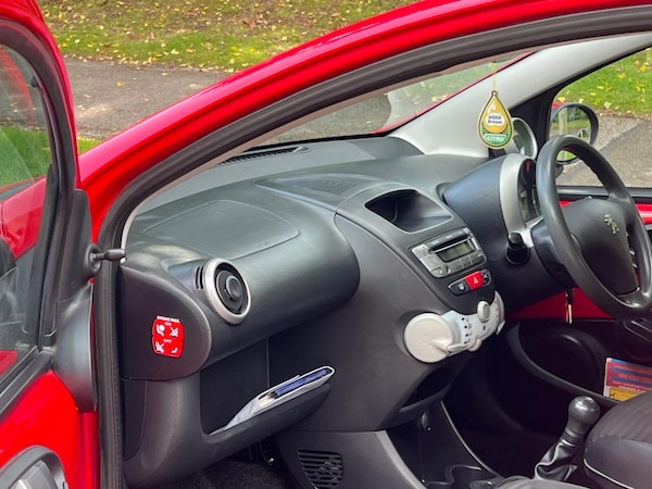 Used Peugeot 107 2014 for sale - 75459195: Photo 25