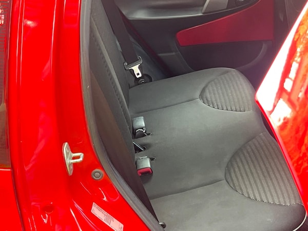 Used Peugeot 107 2014 for sale - 75459195: Photo 31
