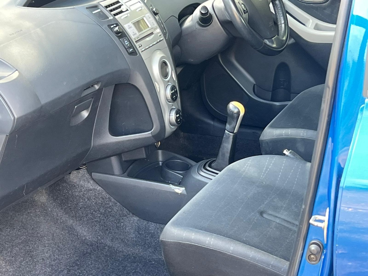 Used Toyota Yaris 2006 for sale - 76244632: Photo 38