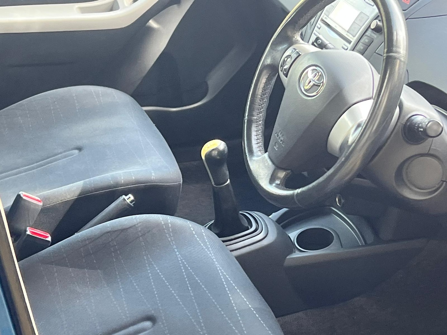 Used Toyota Yaris 2006 for sale - 76244632: Photo 51